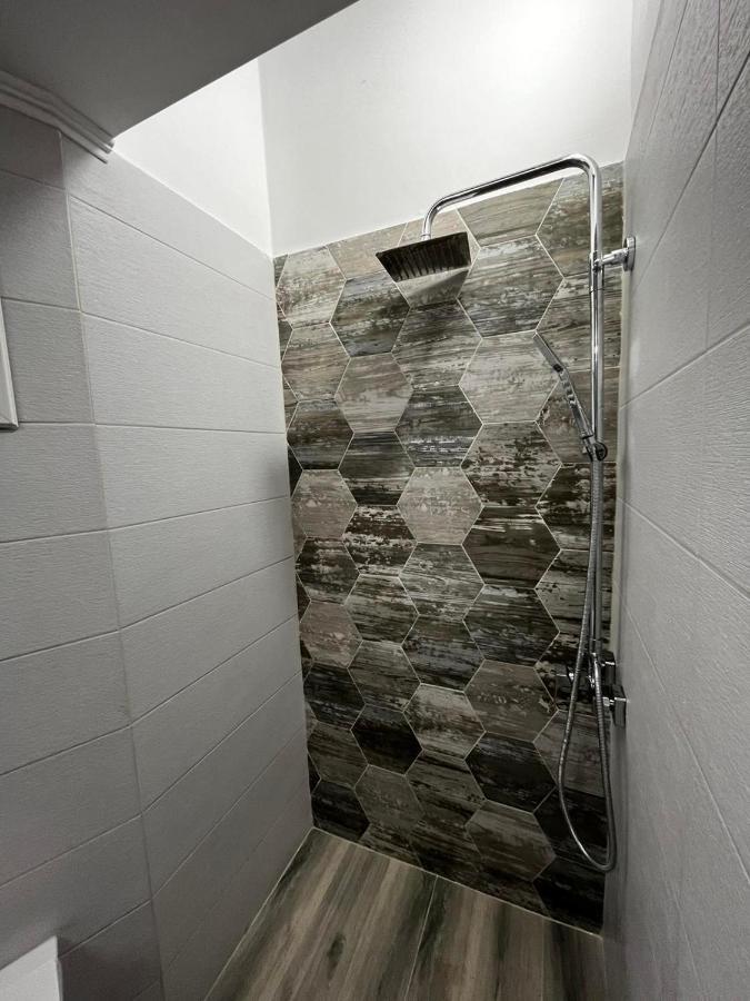 شقة Modern Flat Ag. Dimitriou سالونيك المظهر الخارجي الصورة