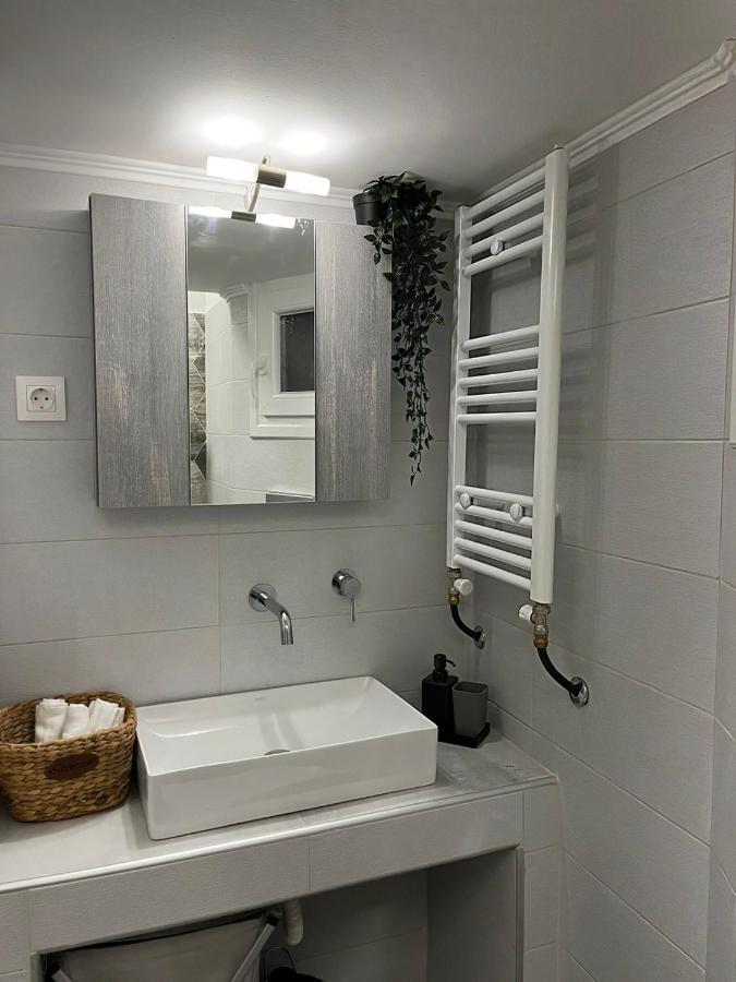 شقة Modern Flat Ag. Dimitriou سالونيك المظهر الخارجي الصورة
